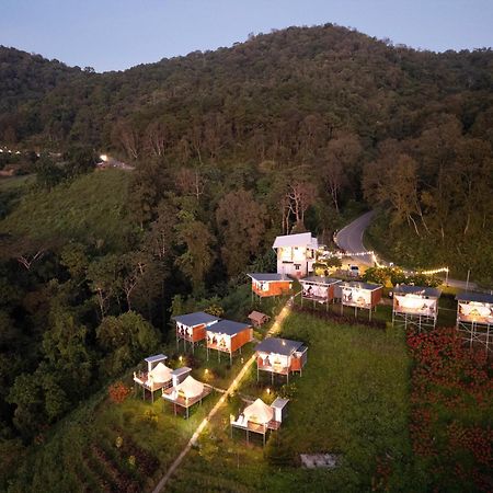 Hotel Happy Camp Phuchifa แฮปปี้แคมป์ ภูชี้ฟ้า Ban Huai Han Exterior foto